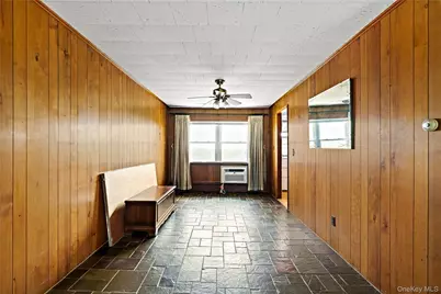 54 Albemarle Place, Yonkers, NY 10701 - Photo 6