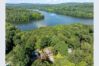 45 Laurelton Road, Mount Kisco, NY 10549 - Photo 24