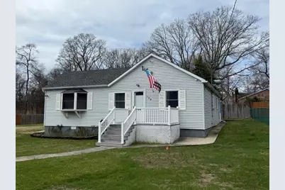 128 Maywood Drive, Mastic Beach, NY 11951 - Photo 10