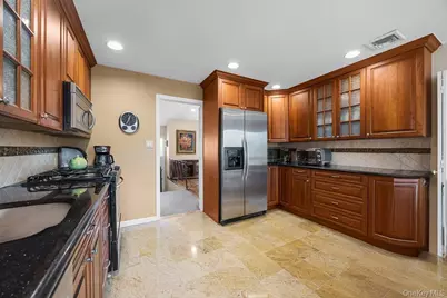 797 Caldwell Avenue, Woodmere, NY 11581 - Photo 20