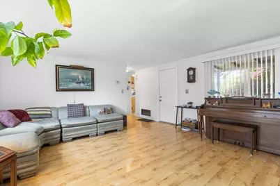 45 W 23rd Street, Deer Park, NY 11729 - Photo 4