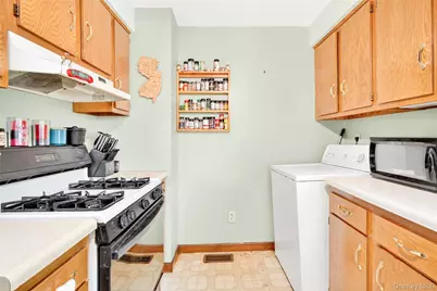 131 Front Street, Port Jervis, NY 12771 - Photo 16