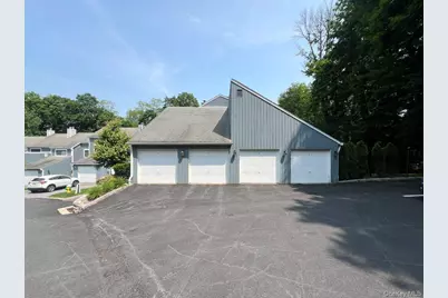 13 Timber Ridge, Mount Kisco, NY 10549 - Photo 12