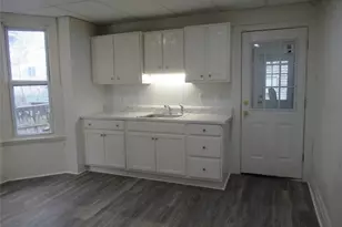 77 Franklin St, Port Jervis, NY 12771 - Photo 4