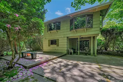 10 Moonedge Road, Northport, NY 11768 - Photo 28