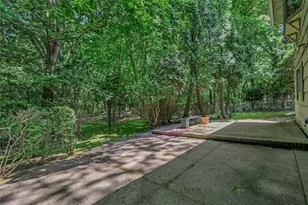 10 Moonedge Rd, Northport, NY 11768 - Photo 24