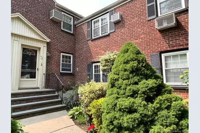 210-12 69th Avenue #Lower, Oakland Gardens, NY 11364 - Photo 2