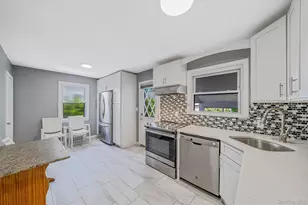 859 Franklin Ave, Valley Stream, NY 11580 - Photo 4