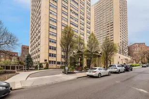 102-30 66th Rd, Forest Hills, NY 11375 - Photo 18