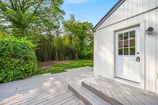 1090 Brookdale Ave, Bay Shore, NY 11706 - Photo 6