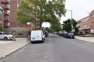 31-34 68th St, Woodside, NY 11377 - Photo 2