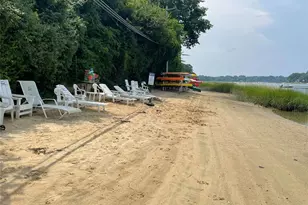 758 Connecticut View Dr, Mill Neck, NY 11771 - Photo 12