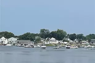 762 Connecticut View Dr, Mill Neck, NY 11771 - Photo 22