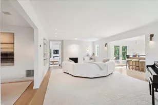 35 Halsted Pl, Rye, NY 10580 - Photo 10