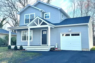 20 10th St, Ronkonkoma, NY 11779 - Photo 2