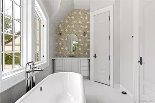 22 Terrace Ct, Old Westbury, NY 11568 - Photo 28