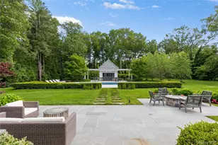 22 Terrace Ct, Old Westbury, NY 11568 - Photo 40