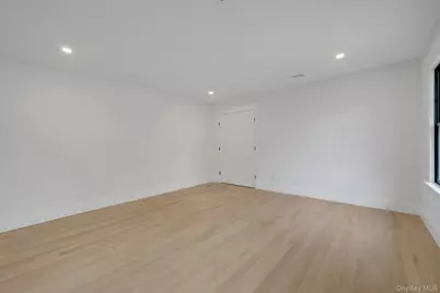 32 Sycamore Road, Scarsdale, NY 10583 - Photo 30