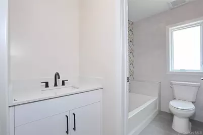 79 S Madison Avenue #201, Spring Valley, NY 10977 - Photo 28