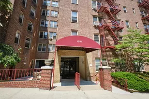 67-25 Clyde St, Forest Hills, NY 11375 - Photo 20