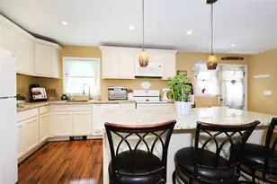 33 Highview Ln, Ridge, NY 11961 - Photo 10