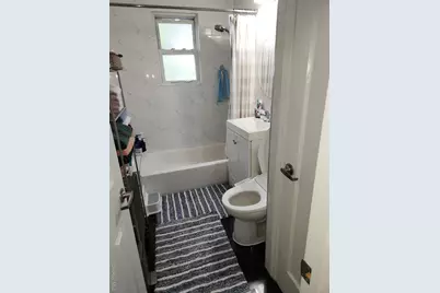 4360 Auburndale Lane, Flushing, NY 11358 - Photo 20