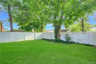 1459 Prince St, Baldwin, NY 11510 - Photo 18