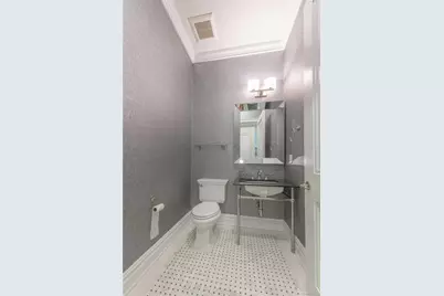 1000 Royal Court #1306, North Hills, NY 11040 - Photo 20