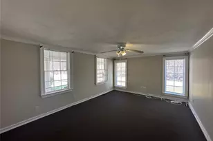 496 N Country Rd, Saint James, NY 11780 - Photo 6