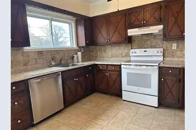 159 Forest Road E, Mastic Beach, NY 11951 - Photo 14