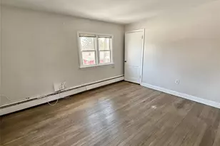 4 Riverview Ave, New Windsor, NY 12553 - Photo 4