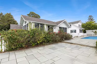 22 Bayfield Lane, Westhampton Beach, NY 11978 - Photo 32