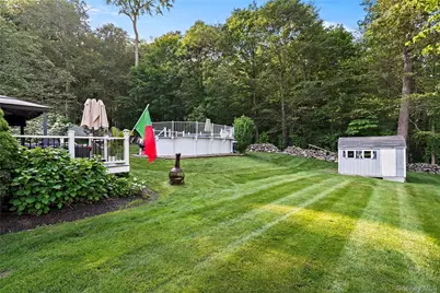 3856 Marcy Street, Mohegan Lake, NY 10547 - Photo 40