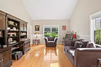 3856 Marcy Street, Mohegan Lake, NY 10547 - Photo 16