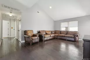 403 Haverstraw Rd, Suffern, NY 10901 - Photo 4