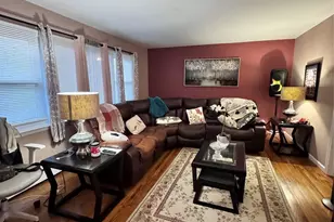 36 Monroe Pl, Hempstead, NY 11550 - Photo 4