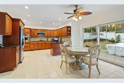 1 Fairway Drive, Old Bethpage, NY 11804 - Photo 10