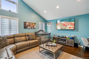 25 Davison Ave, East Rockaway, NY 11518 - Photo 8