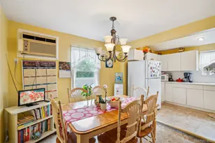 25 Davison Ave, East Rockaway, NY 11518 - Photo 14