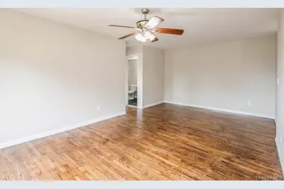 2399 Union Boulevard #5A, Islip, NY 11751 - Photo 4