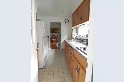 24 E Point Lane, Hampton Bays, NY 11946 - Photo 6