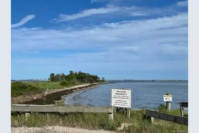 24 E Point Lane, Hampton Bays, NY 11946 - Photo 4