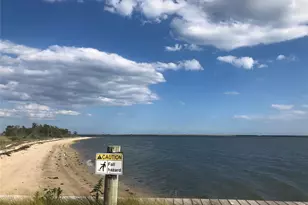 24 E Point Ln, Hampton Bays, NY 11946 - Photo 2