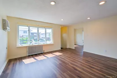 162-29 95th Street, Howard Beach, NY 11414 - Photo 8