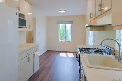 162-29 95th Street, Howard Beach, NY 11414 - Photo 12