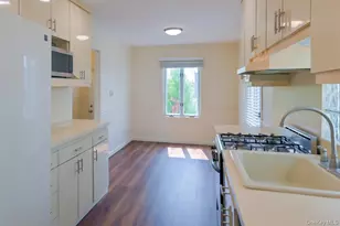 162-29 95th St, Howard Beach, NY 11414 - Photo 12