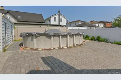 162-29 95th Street, Howard Beach, NY 11414 - Photo 4