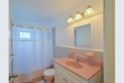 162-29 95th Street, Howard Beach, NY 11414 - Photo 18