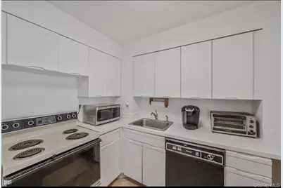 360 Shore Road #4B, Long Beach, NY 11561 - Photo 12