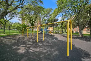 211-40 18th Ave, Bayside, NY 11360 - Photo 20